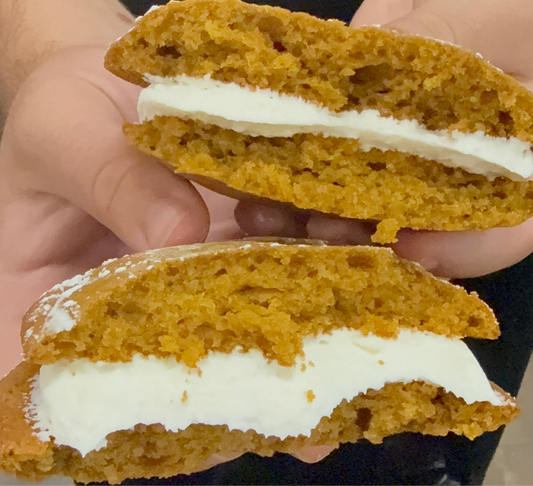 Pumpkin Whoopie Pies (large)